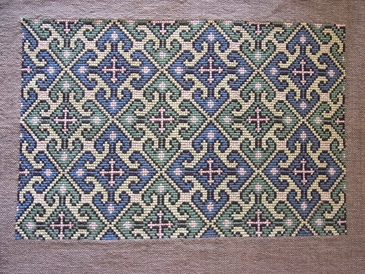 Yao Embroidery L-014